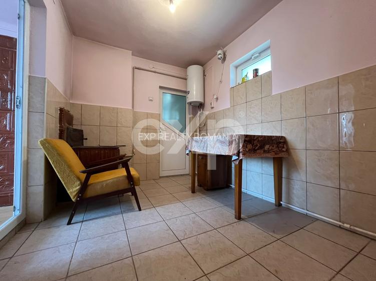 Casă cu 3 camere și teren 1.140 mp toate utilitățile, anexe și acces stradal - 13