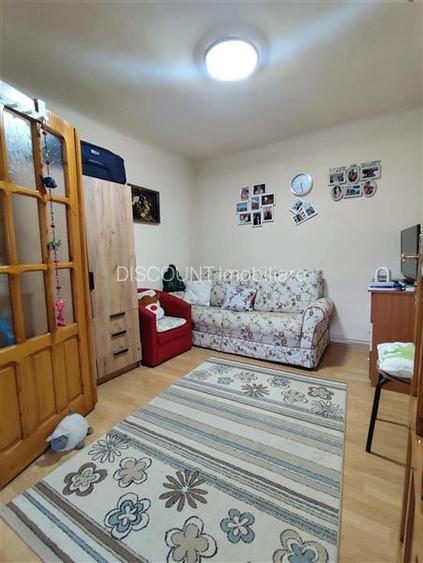 Casa 3 camere in zona Lupeni - 4