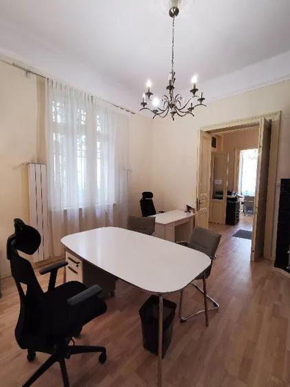 Zona Bd. Dacia casa 5 camere