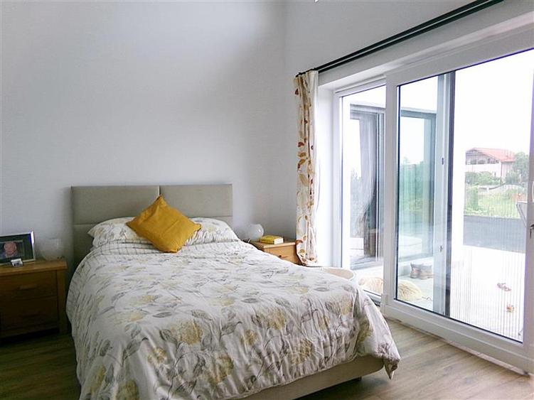 Vanzare casa 5 camere,  pe un nivel, 2021, vedere lac Snagov,