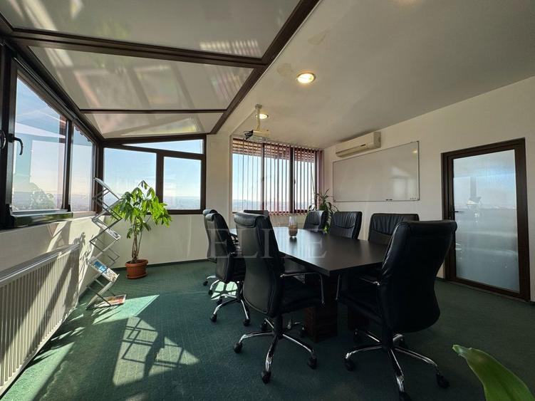 Apartament 4 camere în zona MARAMURESULUI