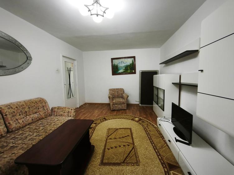 Apartament 3 camere,decomandat,centrala proprie,Alfa