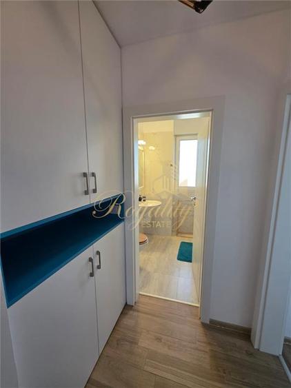 IRIS ARMONIEI, Apartament 2 camere, decomandat, parcare