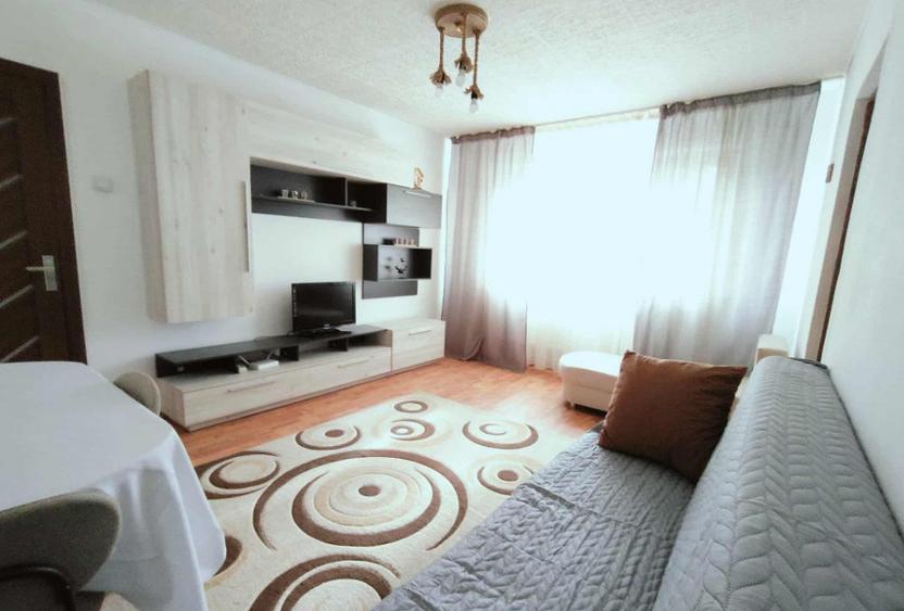 Craiovita Noua Apartament 2 camere Centrala Balcon