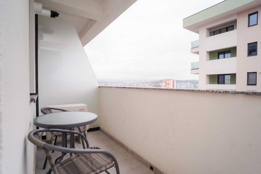 De inchiriat, apartament decomandat + parcare,  Zona Piata Nicolina – Palas - 6