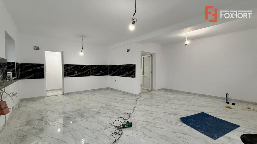 Duplex cu 4 camere, Parter + Mansarda, zona Sanandrei