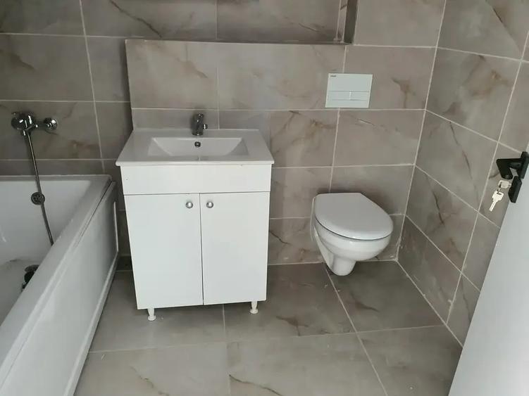 Apartament 2 camere finalizat, 18 minute de metrou Teclu