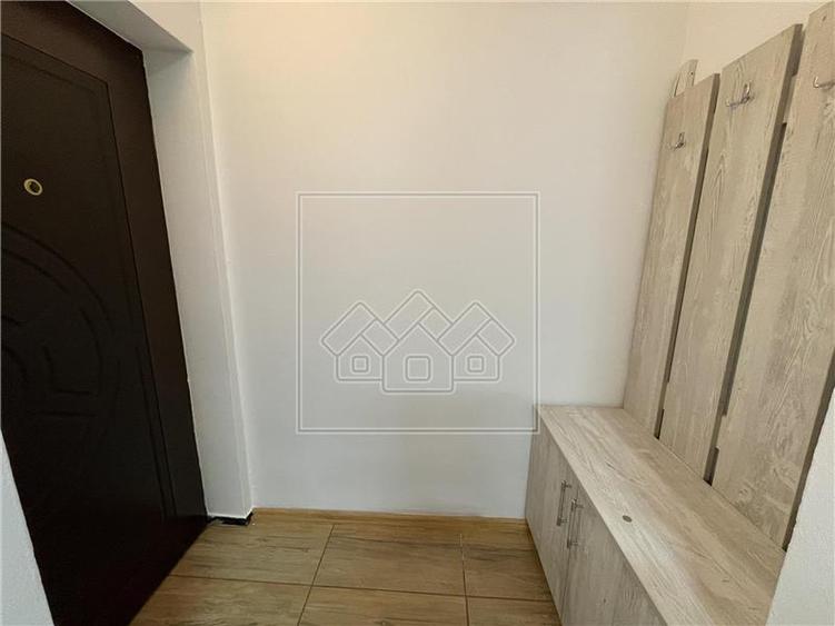 Apartament 2 camere decomandat, str. Rahovei, parter + balcon