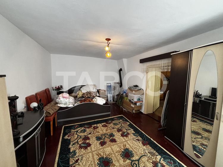 Casa cu gradina de vanzare si curte + pivnita zona Terezian Sibiu