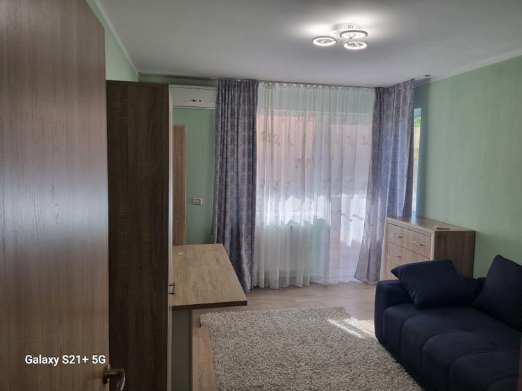 Apartament 3 camere etaj 1 deosebit Soarelui