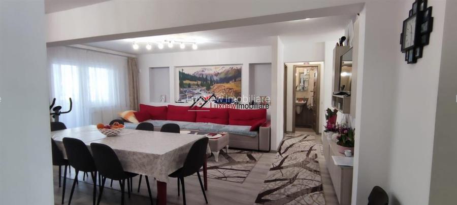 Propietate rara in Manastur, apartament cu 5 camere, balcon si pivnita, zona OMV - 2