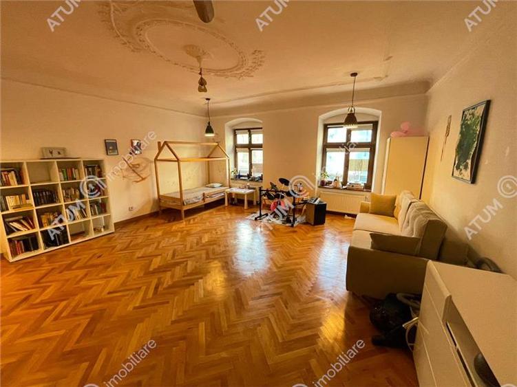 Apartament cu 2 camere decomandate la casa in zona ultracentrala Sibiu