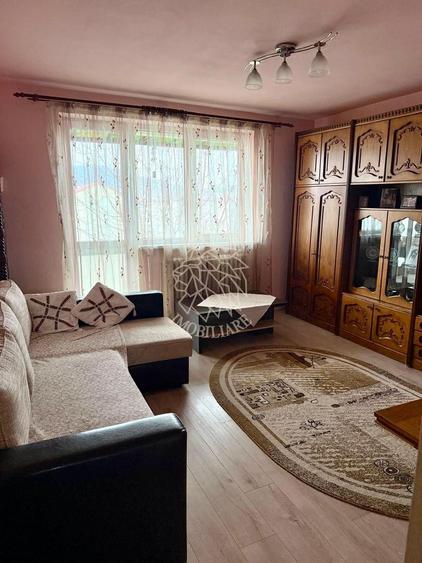 Apartament decomandat 3 camere 81,4 mp+balcon- Zona Str. Nasaudului
