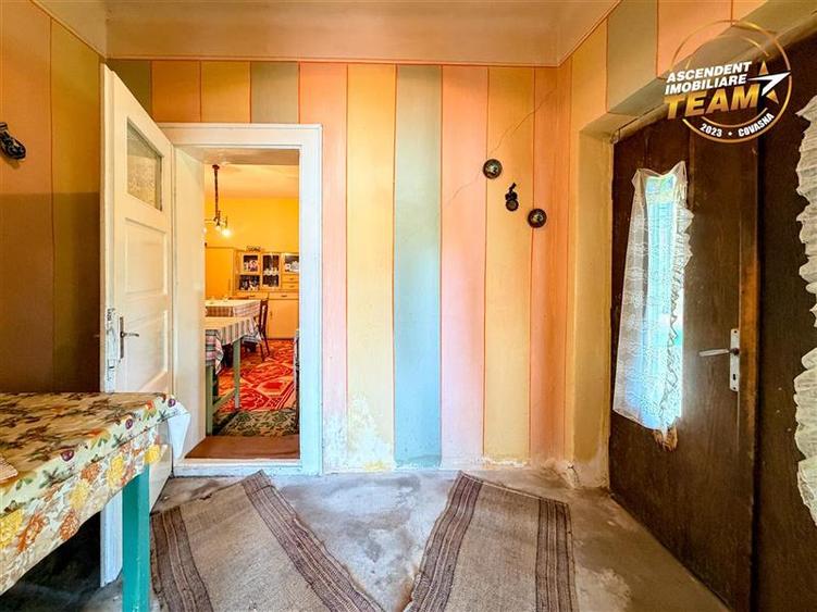 FILM &Tur 3D! Casa traditionala, cu aproape 2.000mp teren, Ilieni, Covasna