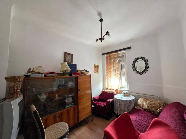 2 camere - centrala termica - et 3 + mansarda - Vasile Lucaciu