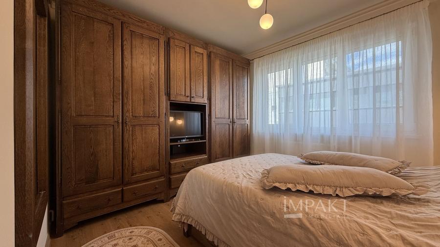 Apartament deosebit cu 4 camere decomandat si garaj in Gheorgheni