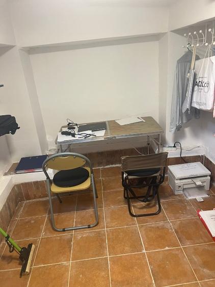 Vand Ap 2 camere, plus 1 camera la demisol Parc Carol