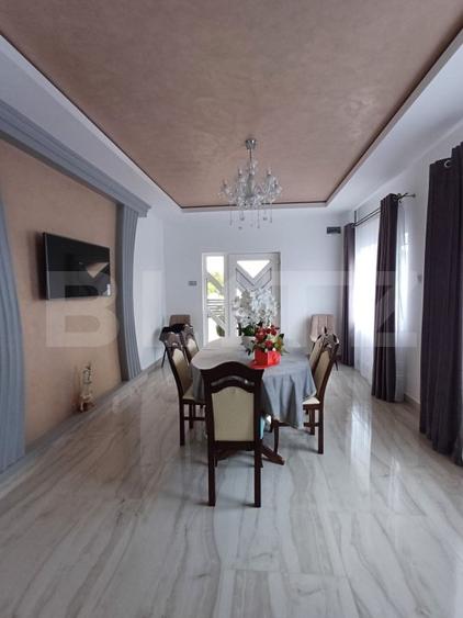 Casa cu 5 camere, 196 mp, 600 mp teren, in cartierul Primaverii