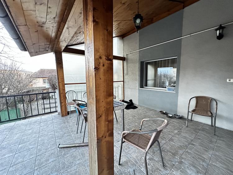 Vanzare Casa 7 Camere Renovata P+M cu 750 mp Teren acces 2 strazi topAlba CENTRU