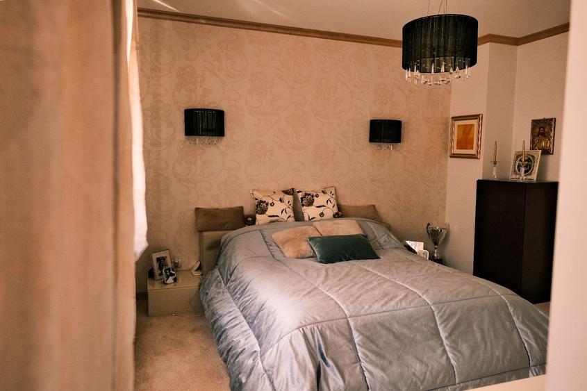 VILA ARCUL DE TRIUMF