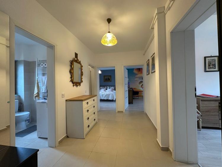 3 CAMERE CU GRADINA + 2 LOCURI PARCARE