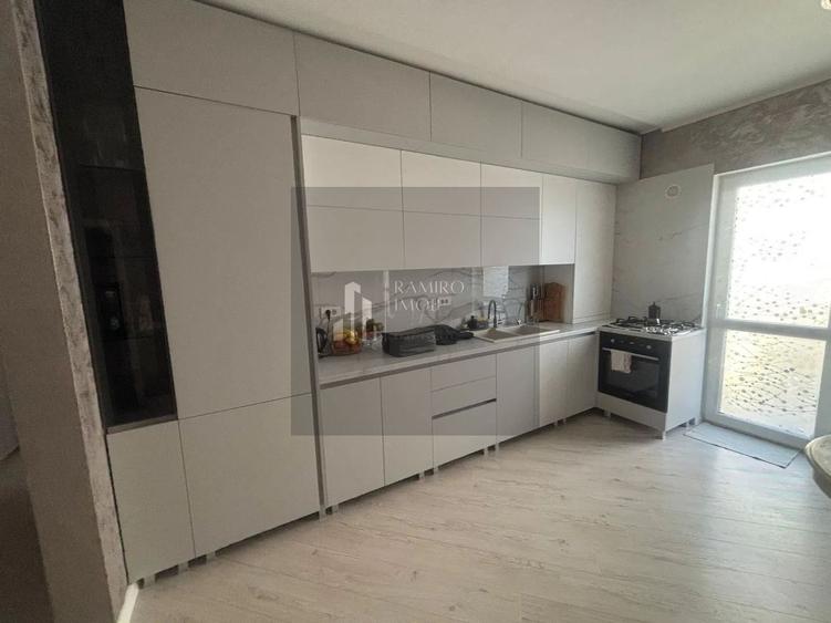 Apartament 3 camere decomandat Grand Kristal Residence/loc parcare