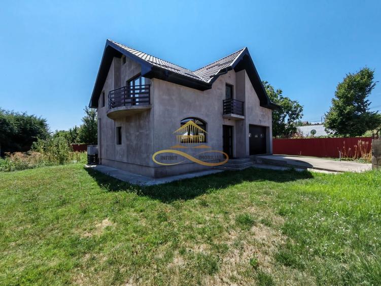 Casa complet mobilata, 3 dormitoare, garaj și livada – Racaciuni