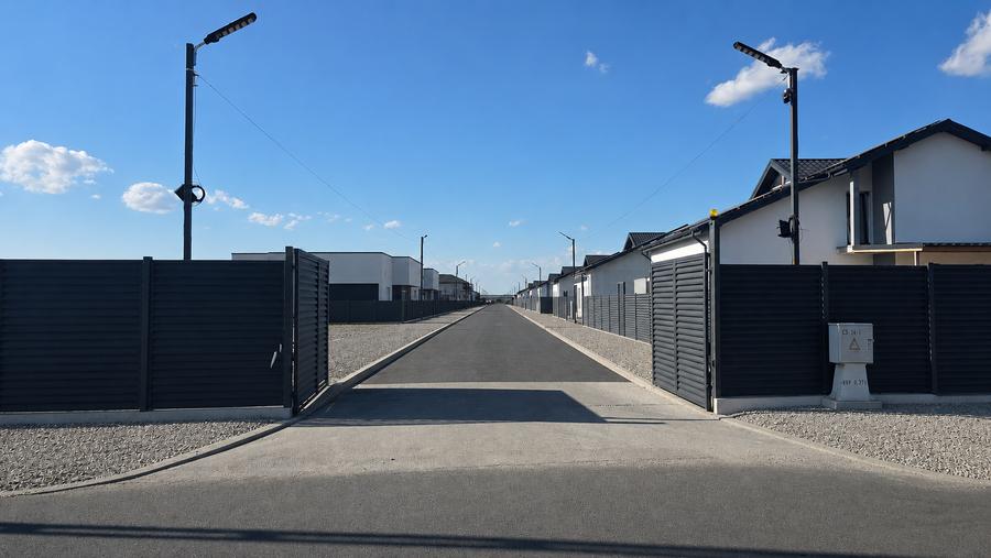 Cartier Select,GARAJ INTERIOR, Vila Lux complet independenta energetic