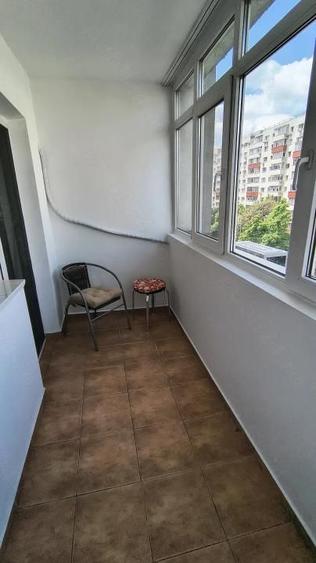 Apartament cu 2 camere | Semidecomandat | Domenii
