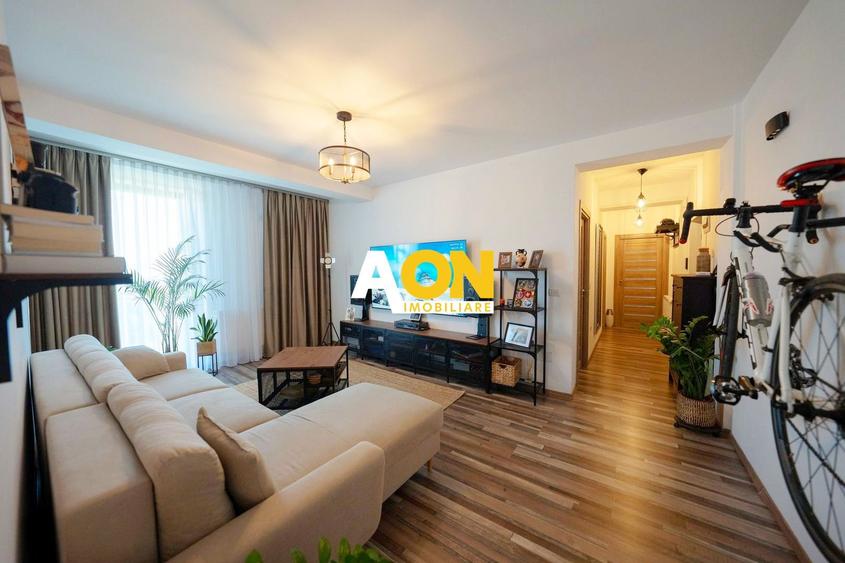 Apartament cu 3 camere, 2 balcoane si parcare, langa padure