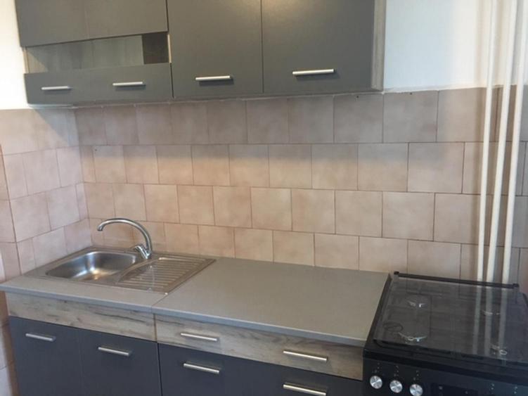 GARS. MUNCII- CALARASILOR 7/8 RENOVATA MOBILATA UTILATA  BL 1991 MIXT MONOLIT