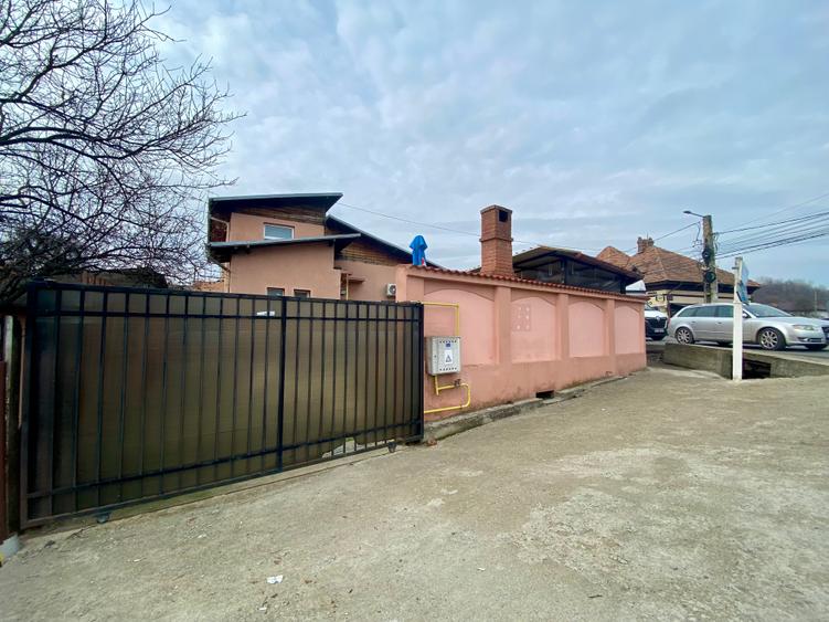 Spațiu Comercial lângă Târgoviște (Răzvad) – Locație de Colț, Vizibilitate Maxim