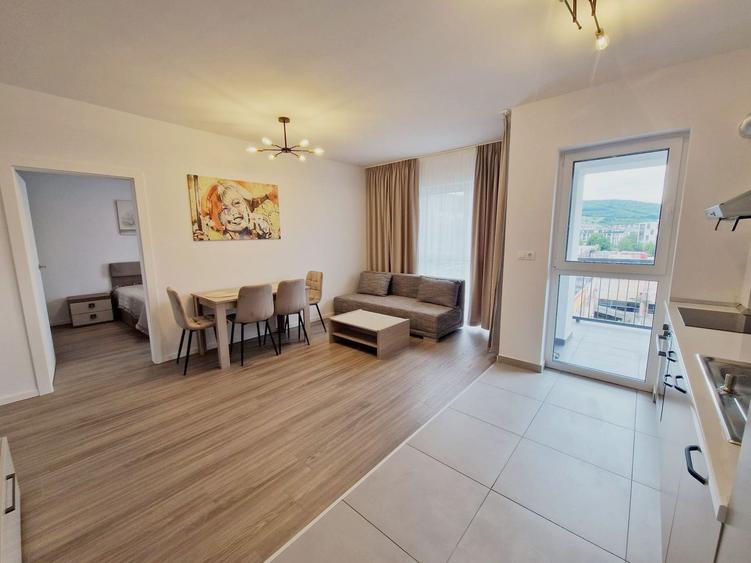 Apartament 3 camere de inchiriat, mobilat, parcare, Floresti Oncos