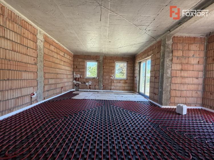Casa individuala 4 camere, cu toate utilitatile, la cheie - Sanandrei