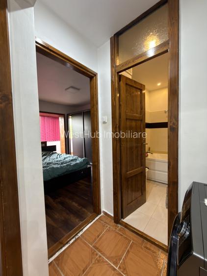 Apartament 3 camere, decomandat, 53 mp - zona Lipovei - 9