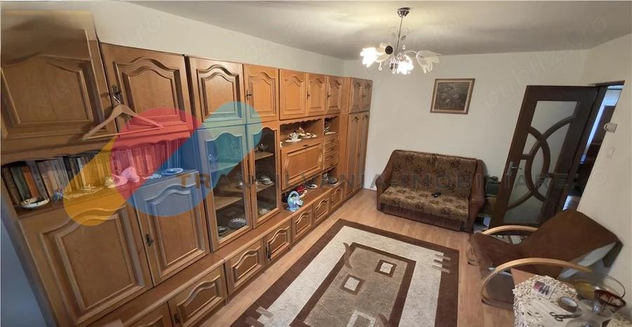 Apartament 3 camere, 74 mp, str. Sesului, parter