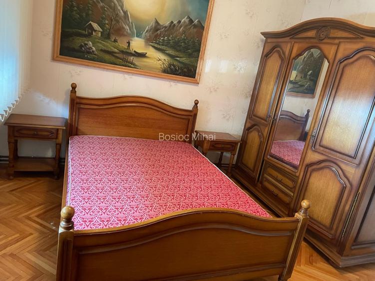 Vând apartament la parter 3 camere 74 metri pătrați utili  80.000€ - 14