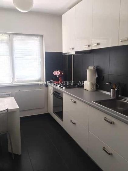 Inchiriere apartament 2 camere Stirbei Voda - 4