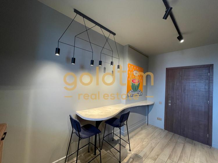 APARTAMENT UNIC/4CAMERE/DESIGN/SERVICII HOTELIERE/PRIMAVERII/TERASA 63MP/PARCARE