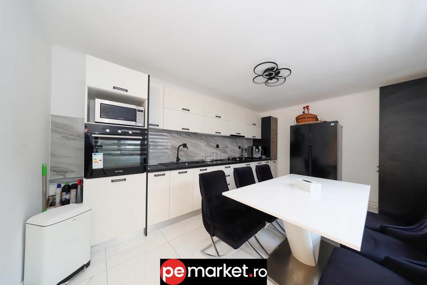 Casă superbă P+E cu 2 corpuri independente – ideală pentru familie & regim hotel