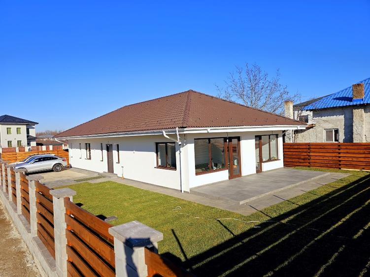 Casa parter de vanzare parter zona ultracentrala Corbeanca
