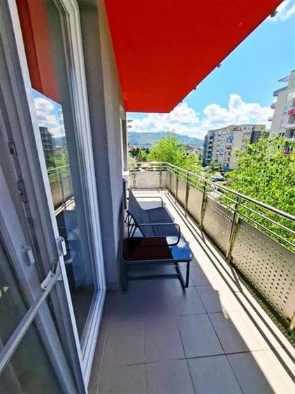 Inchiriem Apartament 2 Camere, Mobilat, Studio, Tractorul