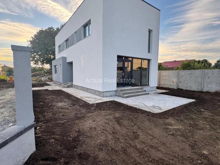 Vila P+1 MODERNA | 5 Camere | 4 BAI | - 4