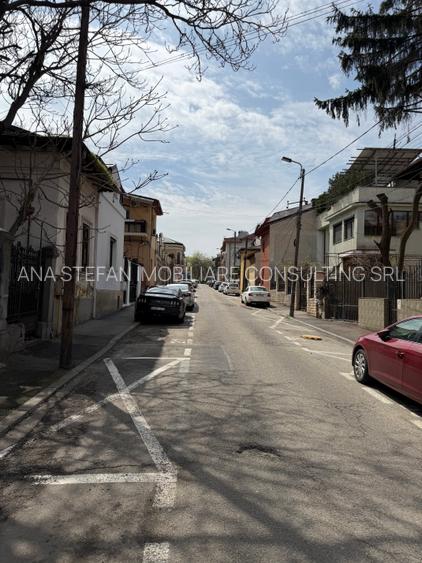 Proprietate cu caracter – Vilă individuală în Sector 4, Str. Lămâiței l - 2