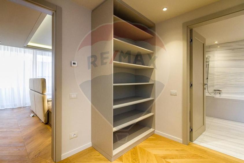 Închiriere Apartament 4 camere Primăverii