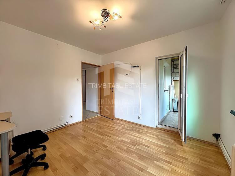 3 camere et 3 bloc 1981 2 băi Centrală proprie Metrou Gorjului 7 min - 12