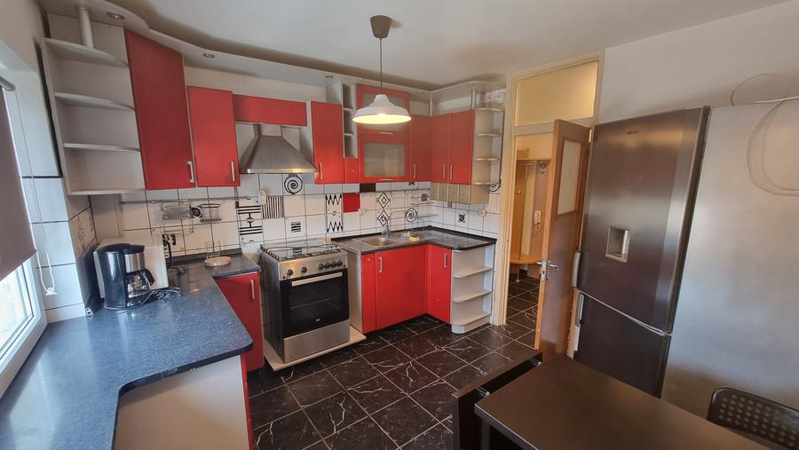 Apartament cu 2 camere de inchiriat in zona Piata Victoriei