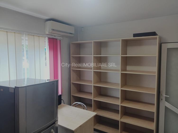 Apartament 2 camere decomandate  Soveja ,parter ,investitie sau locuinta, , gaze - 4