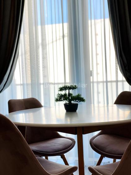 Locuinta perfecta la mare 2 camere, design elegant balcon spatios - 2