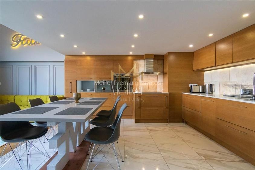 ?** Apartament superb pe doua niveluri Ultrafinisat Semicentral ** - 5